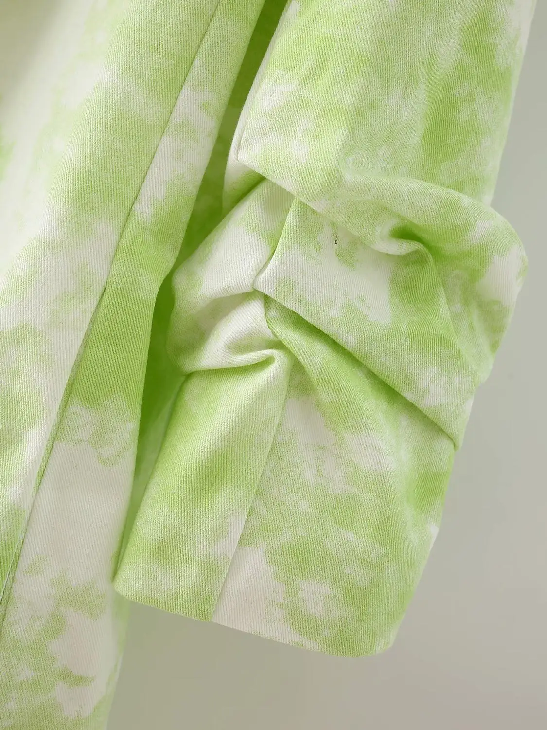 

Zevity New women fresh tie dye print open stitching blazer pleated sleeve office lady causal stylish outwear suit coat tops C532