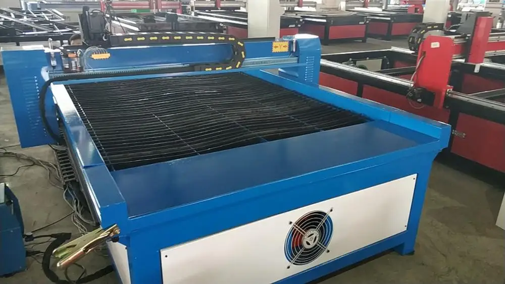 F2100 CNC стандартная машина для плазменной резки листового металла заводского