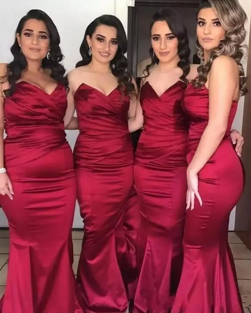 

Elegant Plus Size Burgundy Mermaid Bridesmaid Dresses Sweetheart Sweep Train Maid Of Honor Gowns Backless Wedding Guest Dress