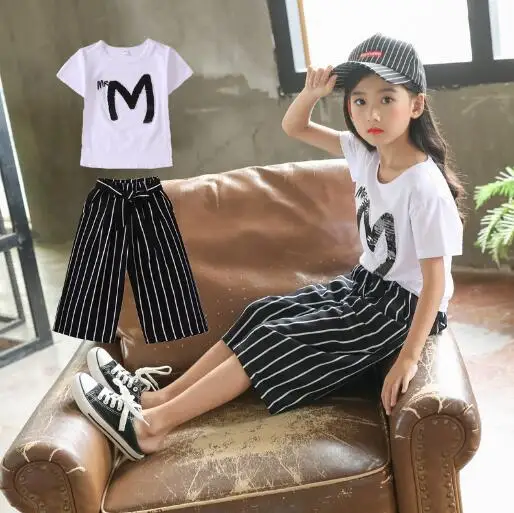 Костюм спортивный летний из двух предметов для девочек топ с коротким рукавом и