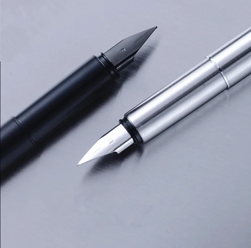 Перьевая ручка Jinhao A6118 со стальным бочком с очень тонким наконечником |