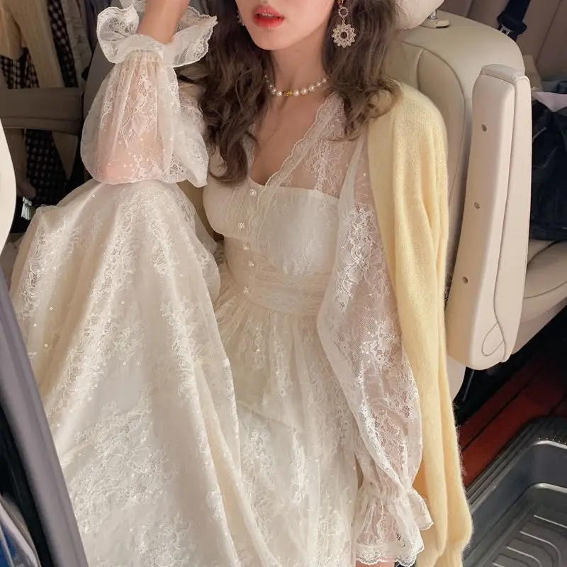 

Elegant womens long sleeve lace dress 2020 new super fairy patchwork dress elegant Princess hollow up dress autumn v neck sweet
