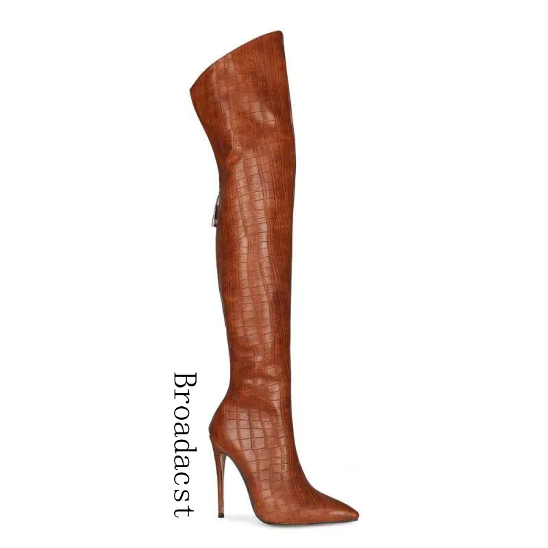 Broadcast Autumn and Winter Womens New Stone Pattern PU High-heel
Pointed Toe Fashion Over-the-knee Boots