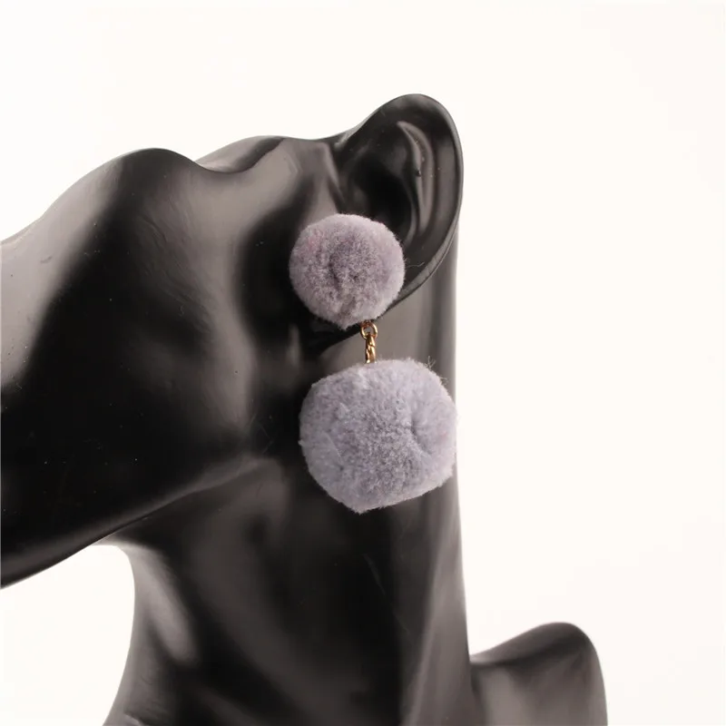 1 пара разноцветных небольших и больших помпонов серьги для женщин аксессуары