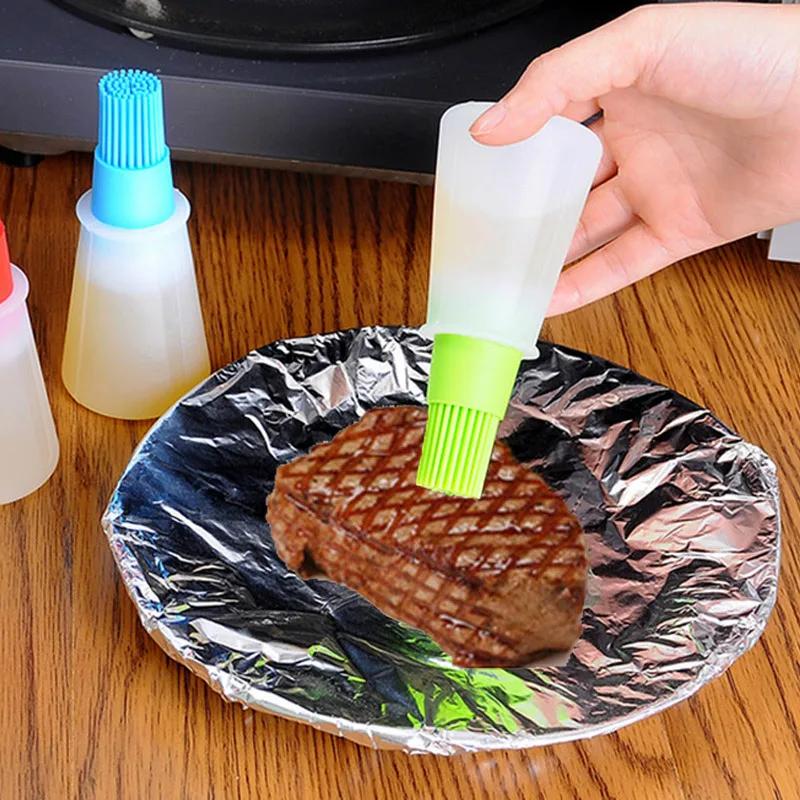 

Silicone Oil Bottle With Brush Portable Grill Oil Brushes Liquid Pastry Baking BBQ Tool For Kitchen Outdoor BBQ Accessories 1PC
