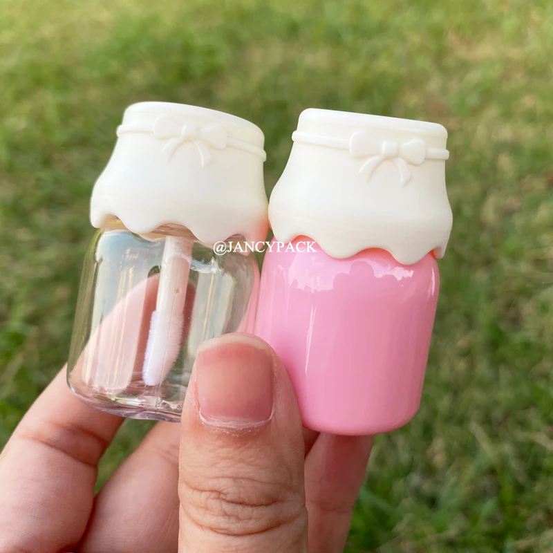 

8ml Lip Gloss Bottles Lip Glaze Tube Empty Mini Milk Bottle Lipgloss Clear Lip Balm Tubes Lipgloss Packing Bottles DIY Tube