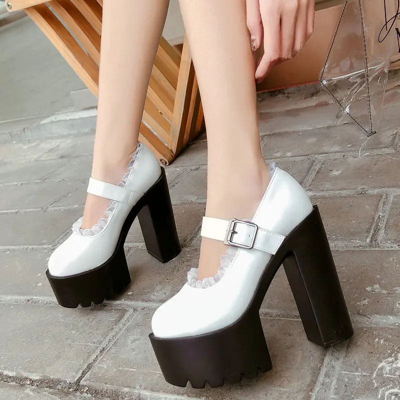 2020 Корейская версия новых супервысоких туфель лодочек обувь для сцены белые