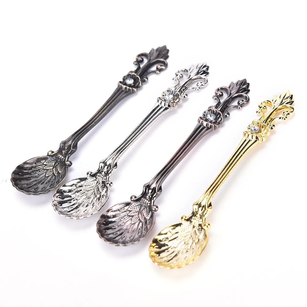1Pcs fashion Coffee Spoon Kitchen Dining Bar Tool Dessert Vintage Arab Style Bronze Carved Small 9.8*2.1cm | Дом и сад