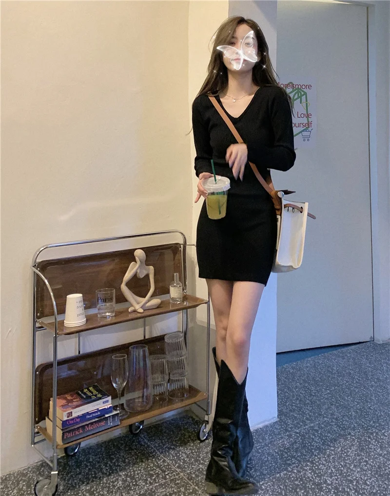 Осенне-зимнее платье 2021 Новое Женское французское приталенное трикотажное с