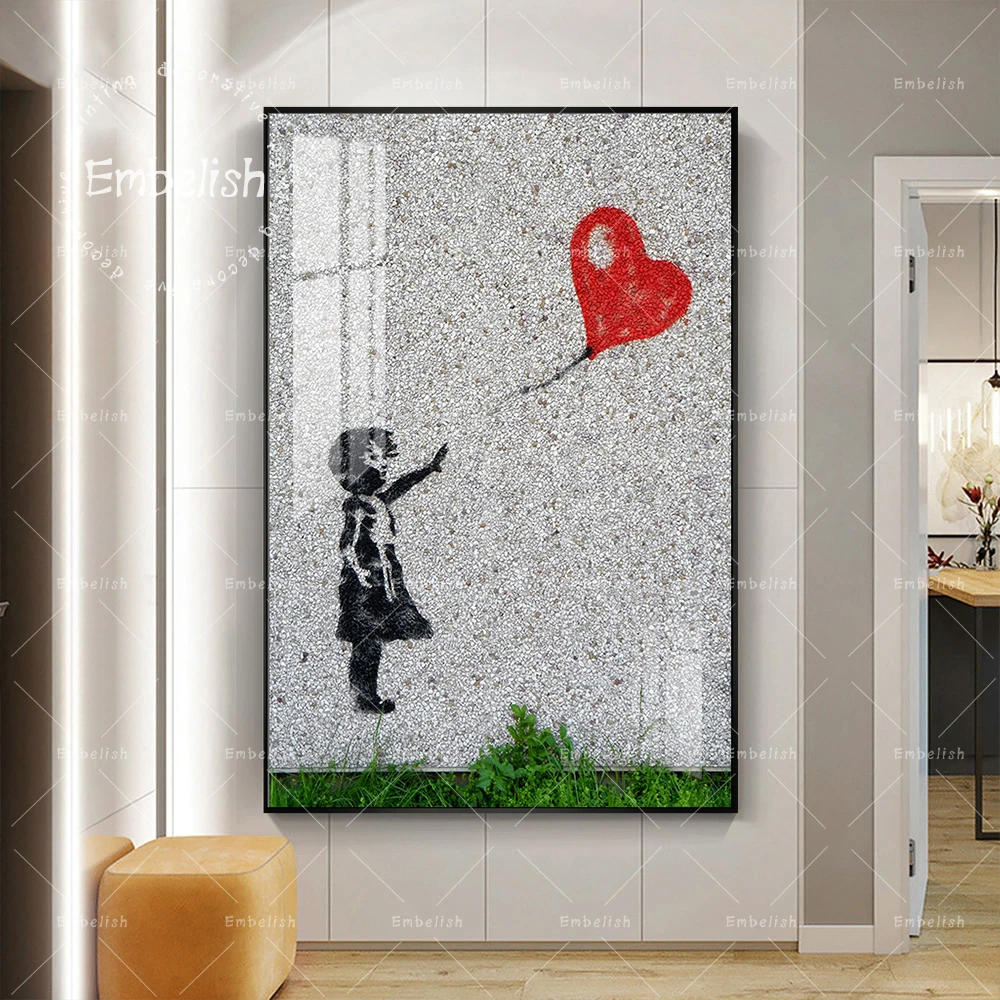 

1 Pieces Graffiti Street Artworks Girl With Heart Red Balloon HD Print On Canvas Paintings For Living Room Home Decor Pictures