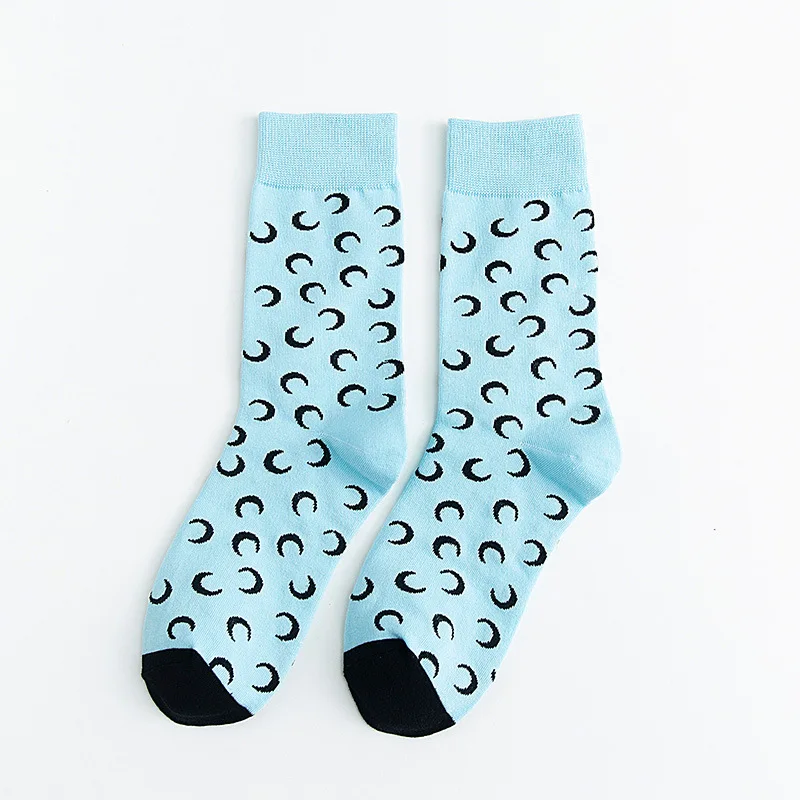 В уличном стиле с героями мультфильмов в форме полумесяца забавные Женские