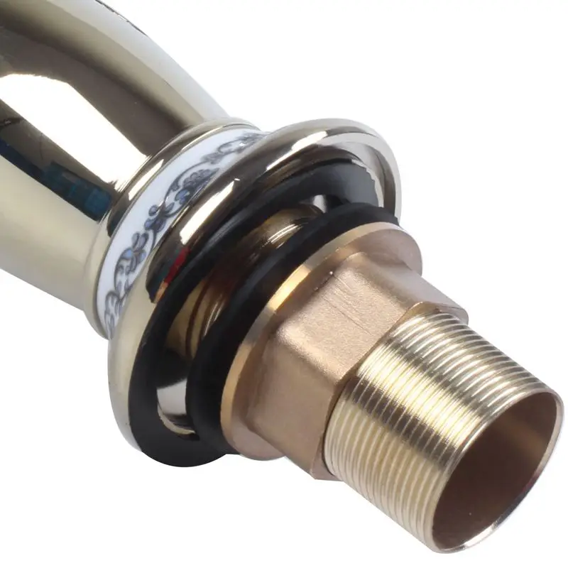 

All copper ceramics Single Handle Single hole kitchen Washing basin chrome Faucet(Gold)