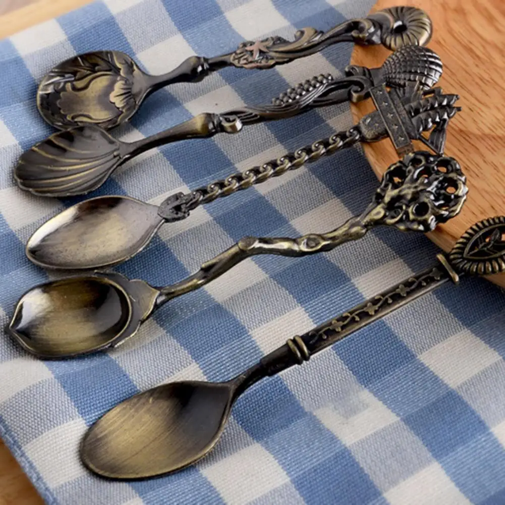 

5Pcs/Set Coffee Scoop Antique Graceful Shape Alloy Royal Style Table Spoon Exquisite Craftsmanship Tableware for Home Kitchen