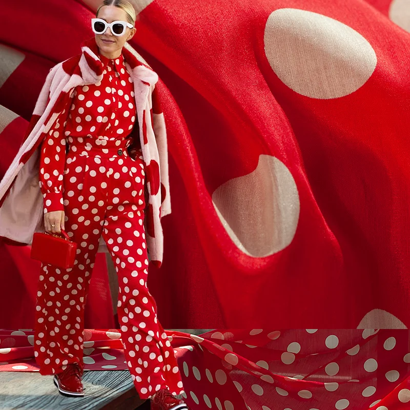 Ткань с принтом в красный горошек искусственная хлопчатобумажная ткань