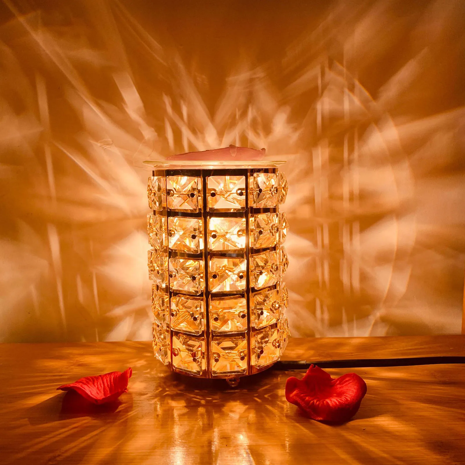 

35W Wax Melting Night Light Innovative Art Essential Oil Lamp