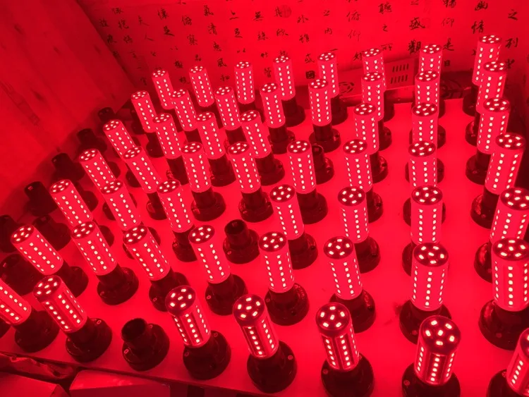 Светодиодная лампа кукурузы красный синий зеленый декоративный свет E27 E26 E14 B22