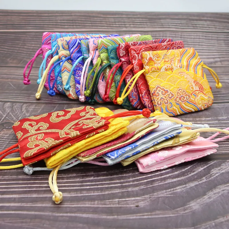 10pcs Mini Chinese style Gift Bag Drawstring Brocade Handmade Silk Pouch Jewelry Packaging Ring Earrings Vintage Sachet  8x8cm