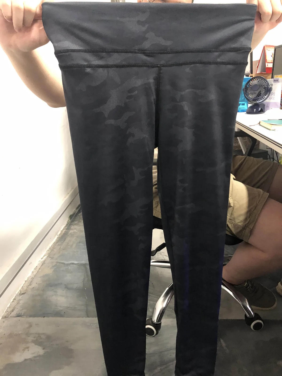 

2021 Hot Sale Fitness Female Full Length Leggings 19 Colors Running Pants Comfortable And Formfitting Yoga Pants Leggings women