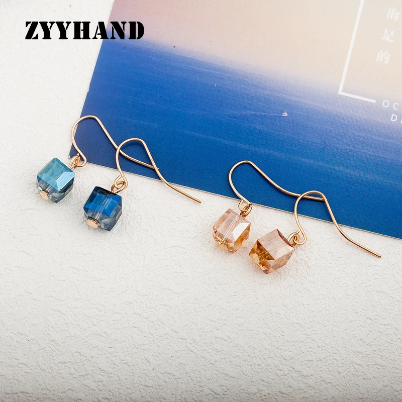 Женские Простые Стильные одноцветные маленькие серьги женские вечерние для