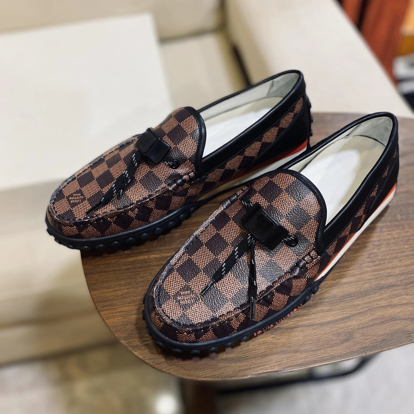 

High-end luxury quality leisure men's leather bean shoe cover driving shoes one foot comfortable versatile soft bottom trend