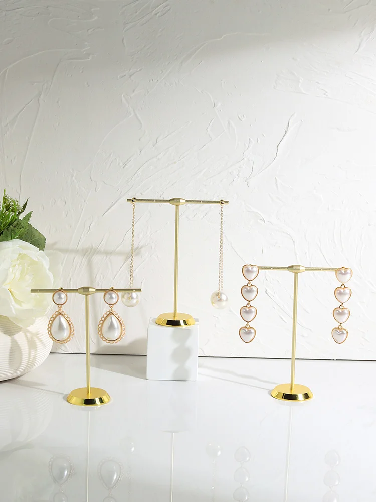 

Креативный металлический держатель для сережек