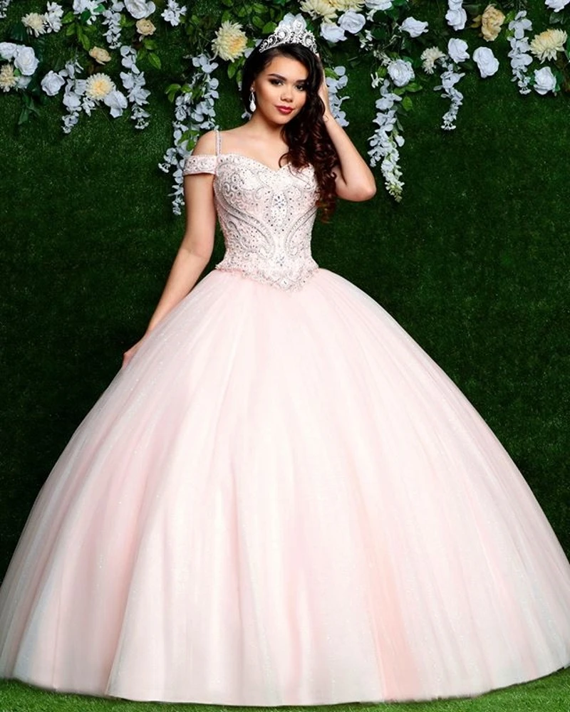 

Pink Ball Gown Quinceanera Dresses 2020 Off Shoulder Beaded Sweet 16 Dresses vestidos de quinceañera vestidos de 15 años