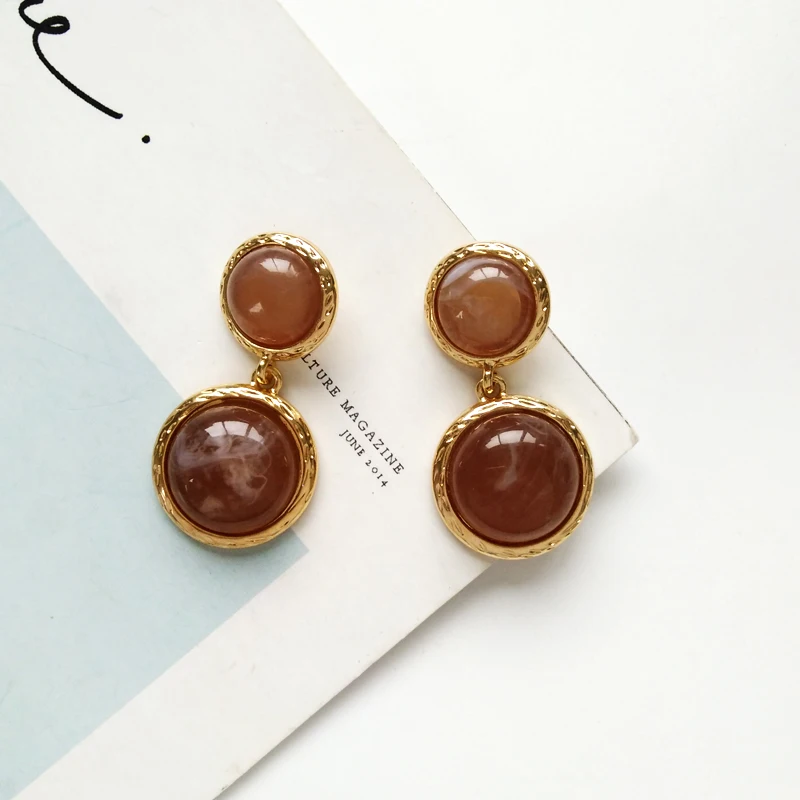 Личность эстетические серьги гвоздики геометрической формы в стиле ретро смолы