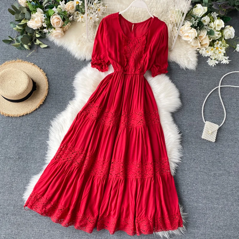 Женское кружевное платье с вышивкой тонкое трапециевидной формы круглым вырезом