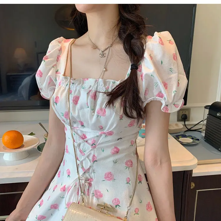 

Summer new French floral high waist strap princess dress dress female design sense niche small flower bud skirt