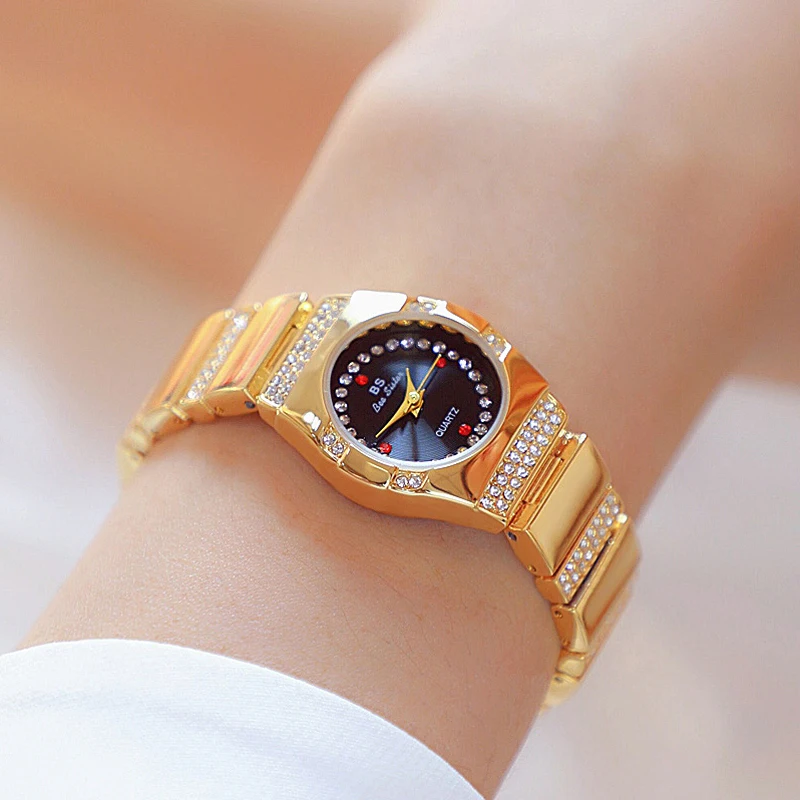 Женские часы с бриллиантами уникальные золотые наручные известного бренда 2020