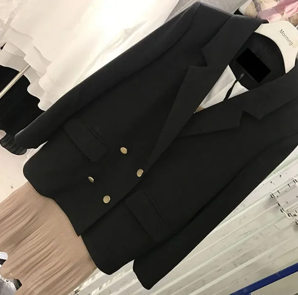 

2020 New Women's Spring Clpthes Korean Metal Double-breasted Leisure Blazer Coat Solid Color Ladies Small Suit Jacket Outwear