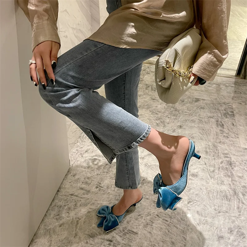 Туфли женские из флока заостренный носок большой бант без застежки шлепанцы