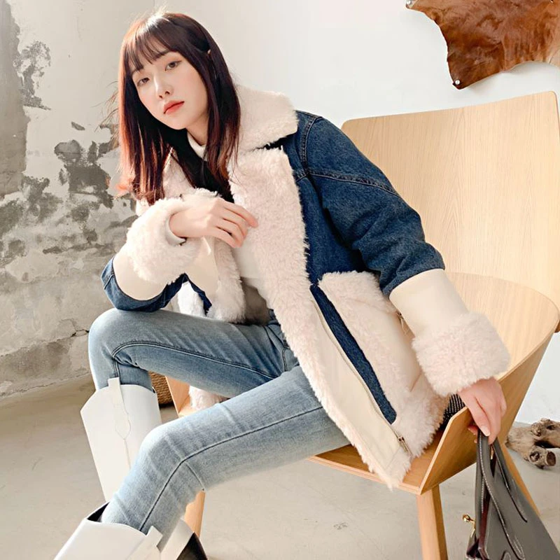 Женская зимняя куртка 2021 оверсайз из искусственной овечьей шерсти с меховым