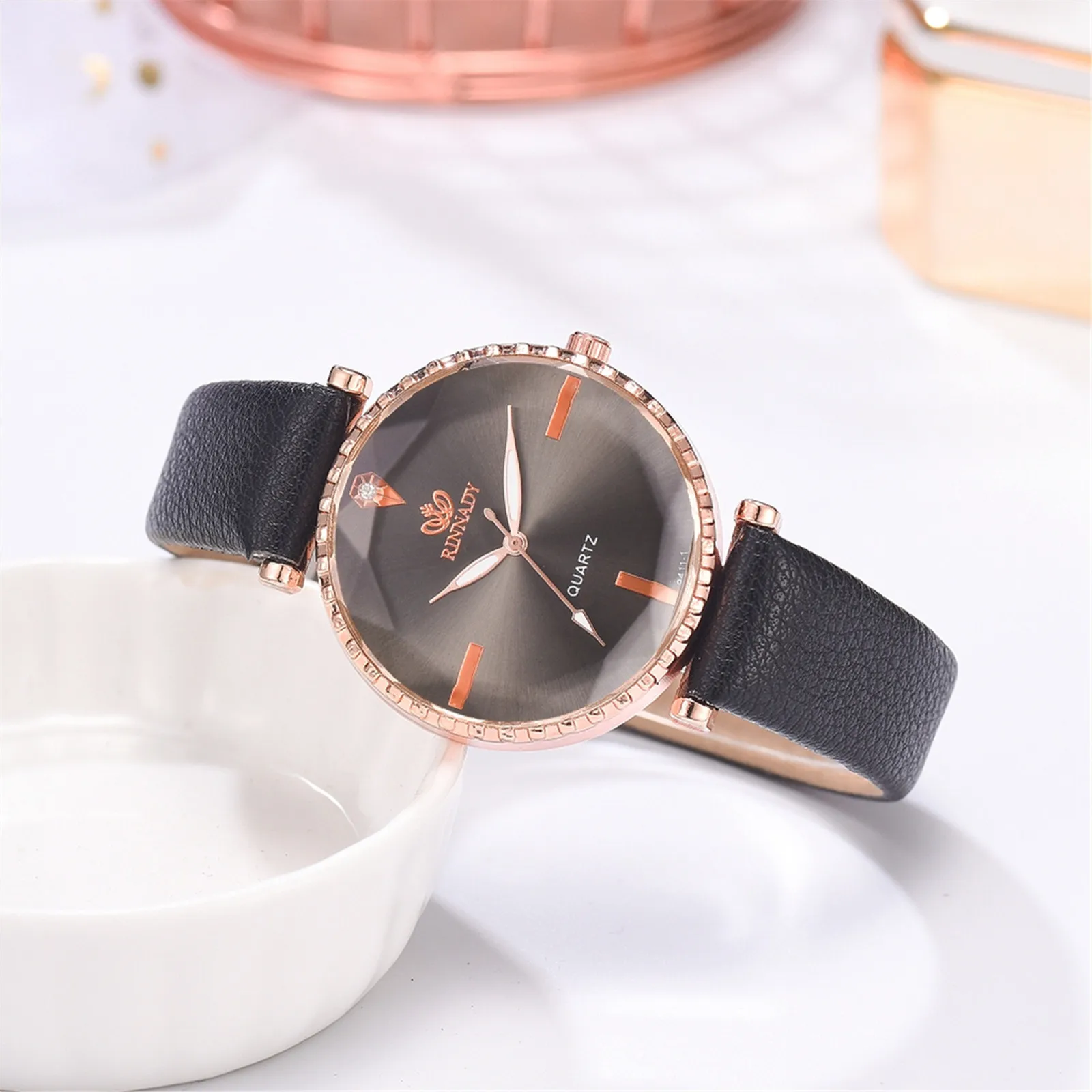

Women's Wristwatch Luxury Fashion Trend Casual Luxury Party Ladies Exquisite Quartz Watch Orologio Donna Horloges Vrouwen Reloj