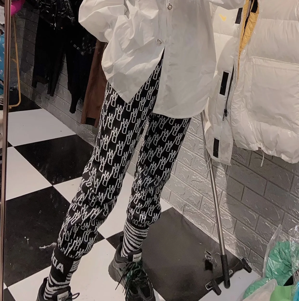 

Casual Sweatpants for Woman Autumn Winter Designer Luxury Harajuku Kpop Korean Style Pants Trousers Lounge Wear Sporty