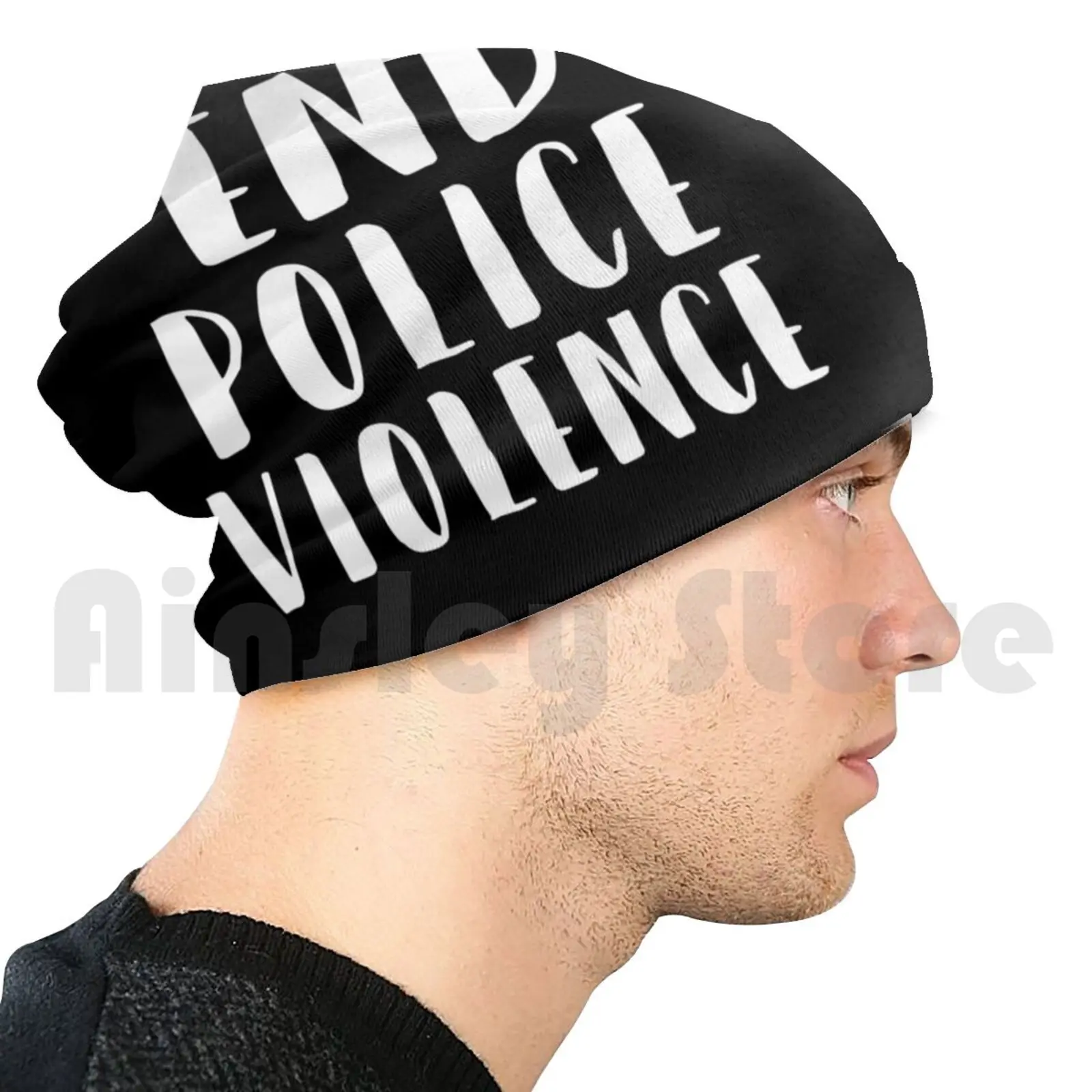 

Нательная шапка с надписью «End Police» на черном фоне