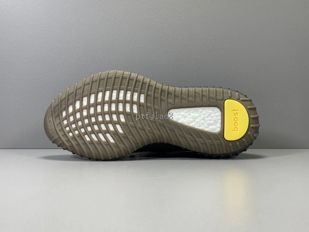 

Original Yeezy Boost 350 V2 Men Women Jogging Shoes Comfortable Sports Sneakers CINDER 36-45