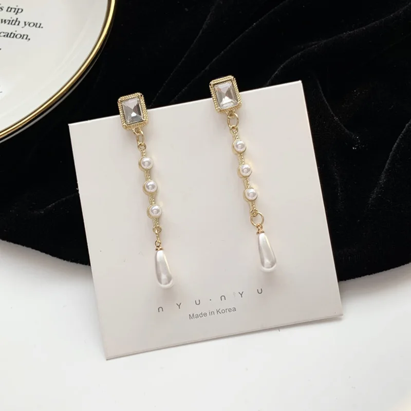 

Women fashion long tassel earrings simple and exquisite temperament retro pearl earrings for girl ear decoration ornaments