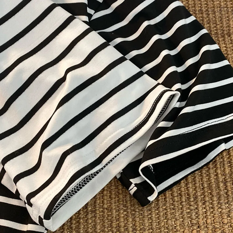 

Striped Women Tshirts Summer Harajuku Woman T Shirt Oversized Tops O-Neck Short Sleeve Female T-shirt Casual Ladies Tee Tops