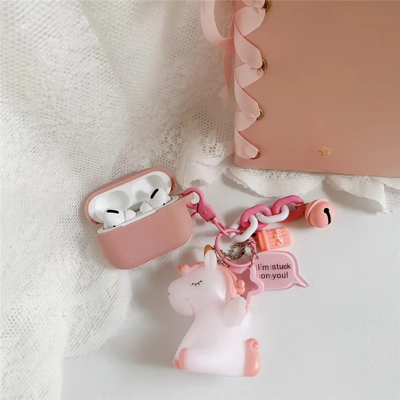 Чехол для AirPods мультяшный с брелоком аксессуары Единорог силиконовый чехол