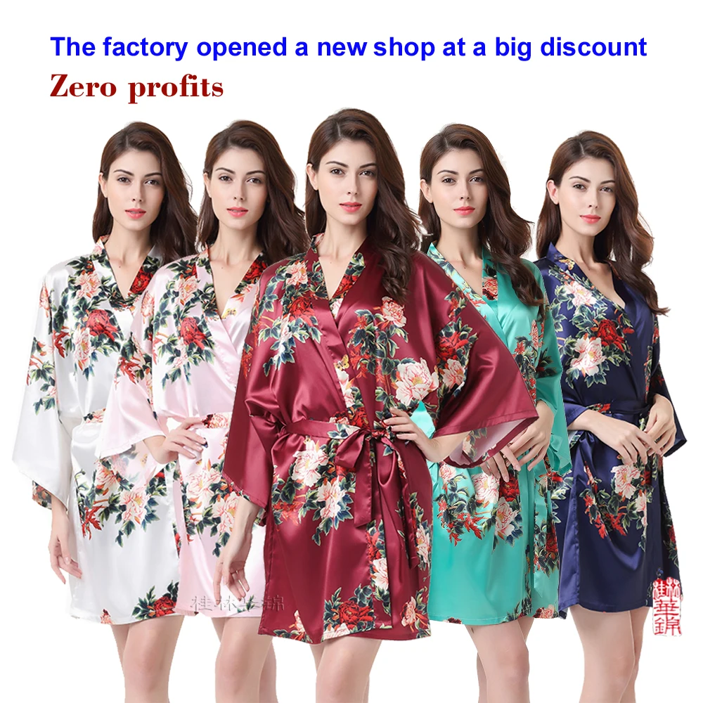 Цветочный халат атласный для подружки невесты свадебный женский A2110 | Женская