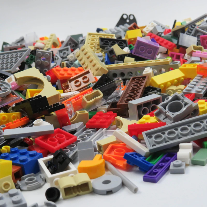 

NEW 1000 Pieces Building Blocks City DIY Creative Bricks Bulk Model Figures Educational Kids Toys Compatible All Brands