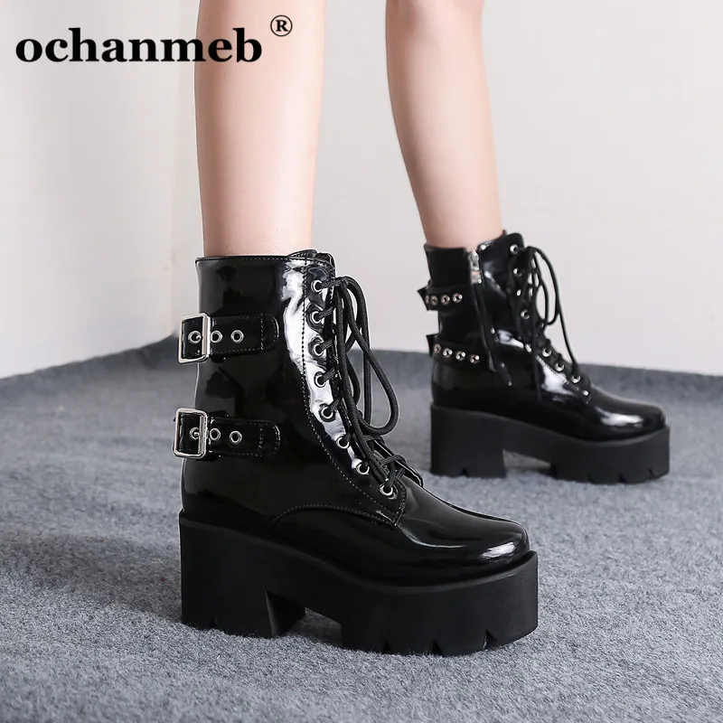 

Женские ботинки на толстом квадратном каблуке, на платформе, мотоциклетные ботинки, с металлической пряжкой, с перекрестной шнуровкой, на м...