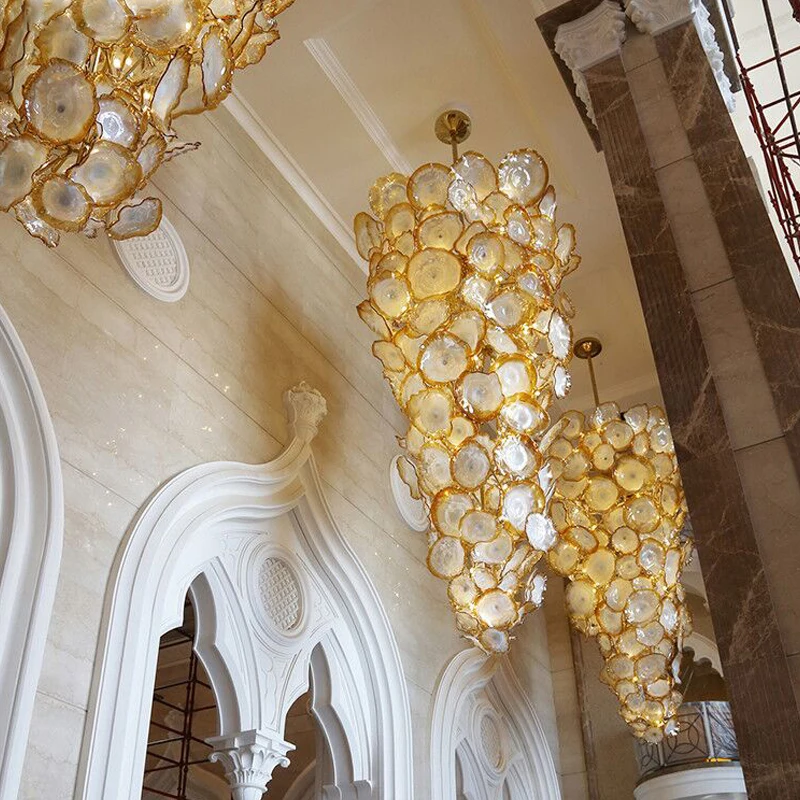 

Luxury Large Gold Flower Chandelier Light with Murano Glass Plates for Villa LED Indoor Hanging Light Fixture