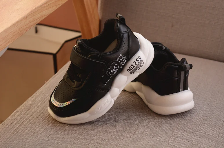 Детские кожаные кроссовки Повседневная дышащая нескользящая обувь для бега с