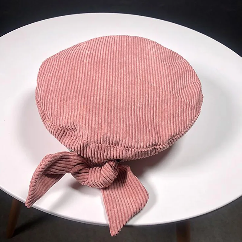 Женский осенне-зимний однотонный вельветовый берет в стиле ретро с бантом |