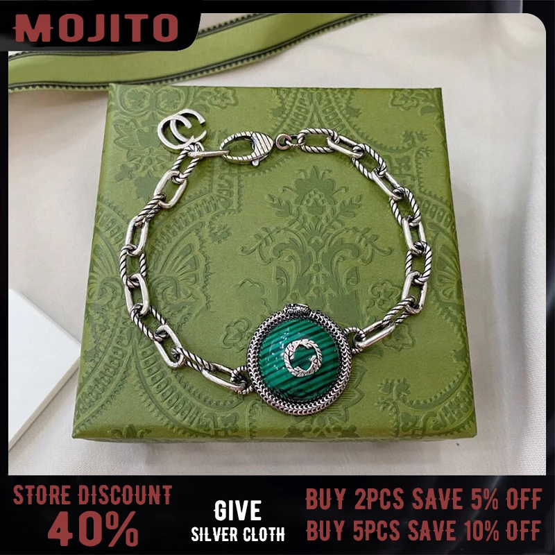 

Браслет из серебра S925 пробы с зеленым малахатным змеей