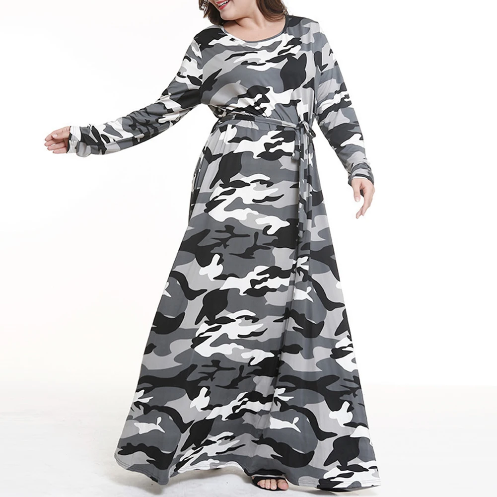 Женское платье-макси в стиле милитари размера плюс камуфляжный принт длинный