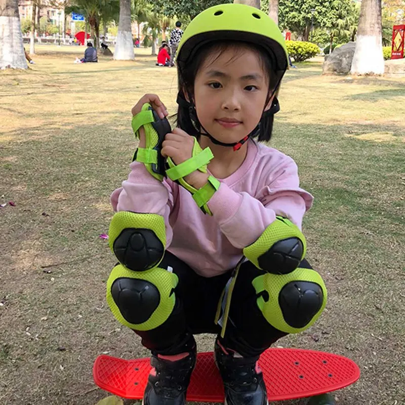 

7 Pcs Kid Child Roller Skating Bike Helmet Knee Wrist Guard Elbow Pad Set for Bicycle Helmet Protection Safety Guard Cycling Pad