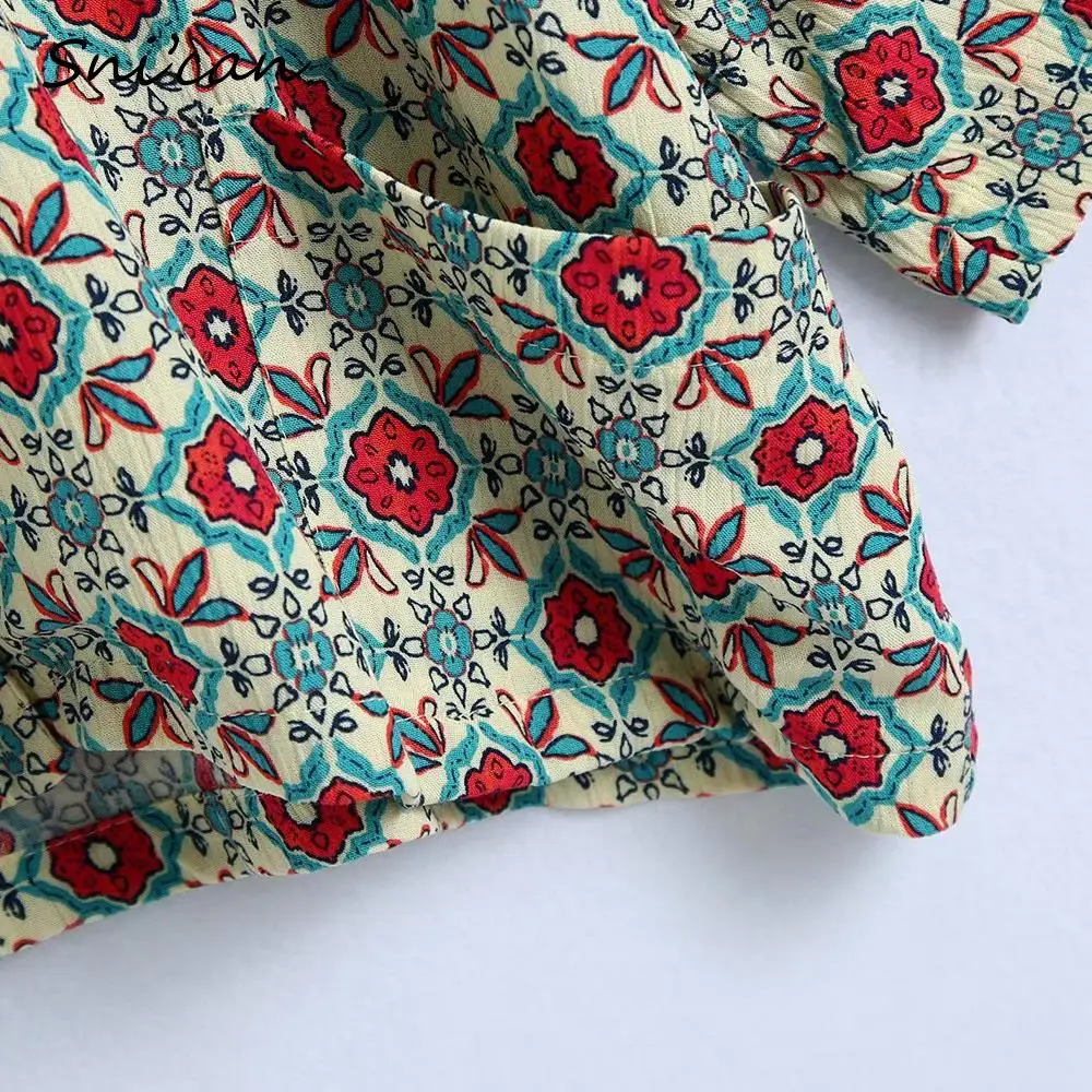 

Summer Floral Print Satin Blouse Za 2021 Women Batwing Half Sleeve Oversize Casual Shirts Summer Fashion Blusas de mujer Tops